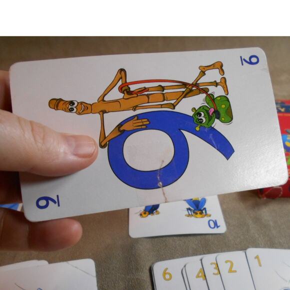 2005 Crazy 8's Jumbo Card Game Complete Insect Bug Theme Fundex #3210 - Picture 5 of 8